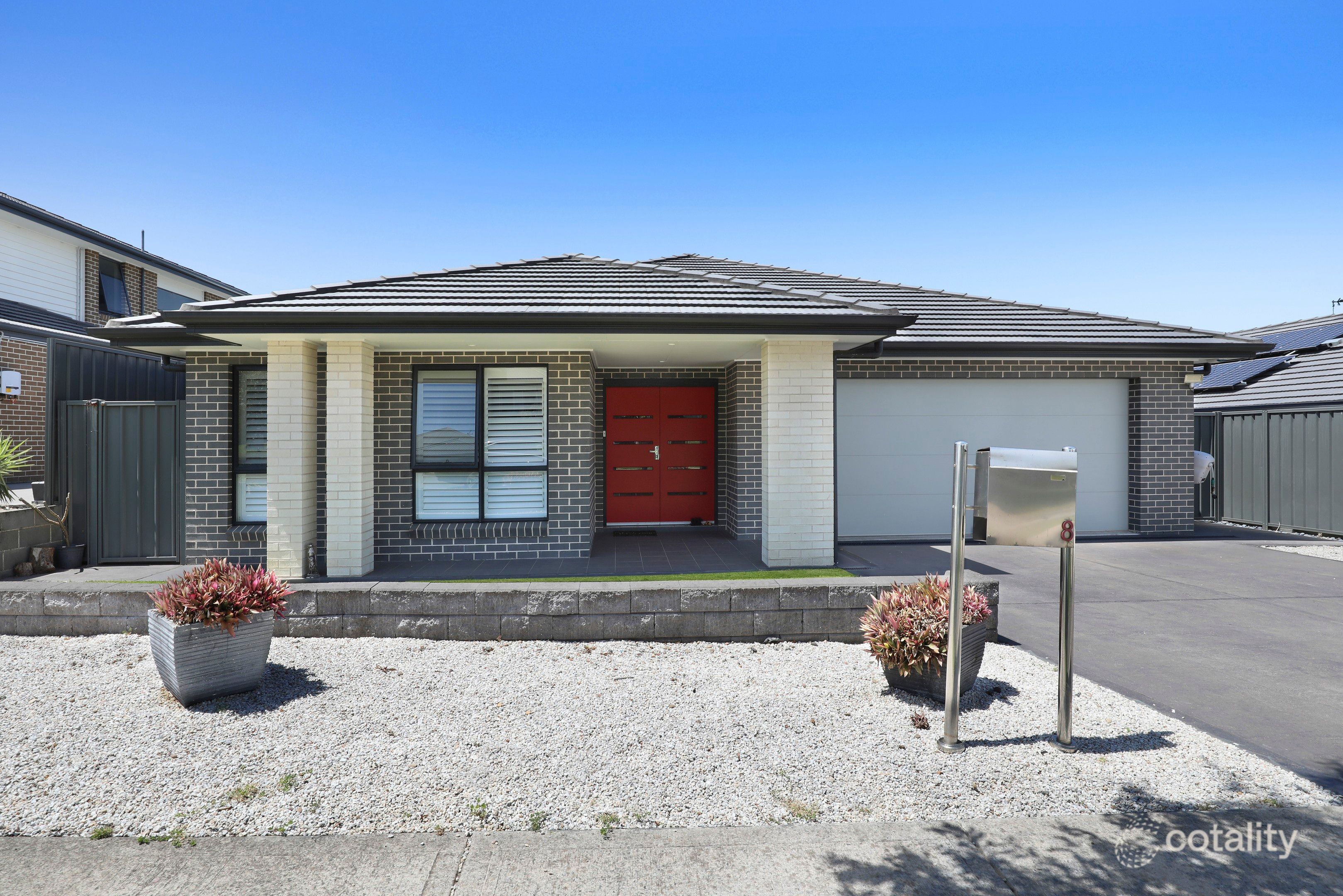 8 Siltstone Ave, Horsley, NSW 2530
