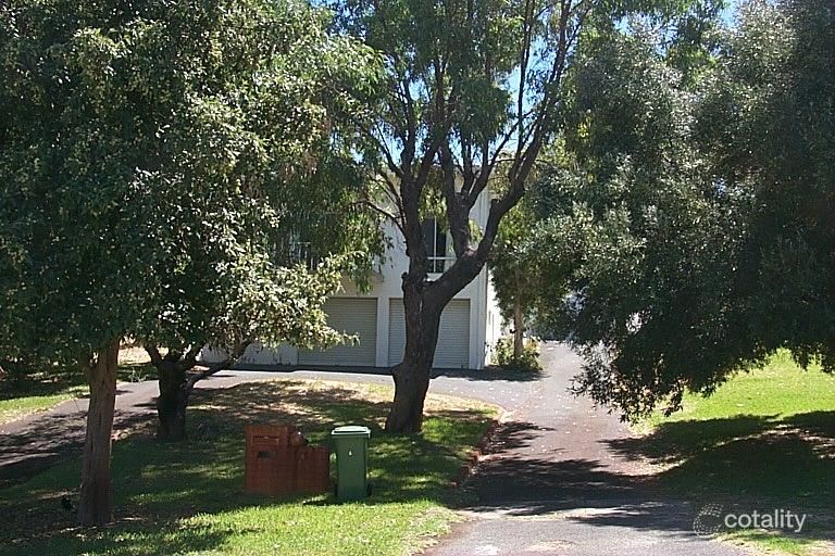 6 Lowanna Way, City Beach, WA 6015