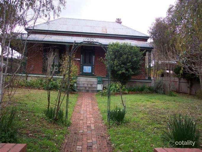 54 Upper St, East Tamworth, NSW 2340