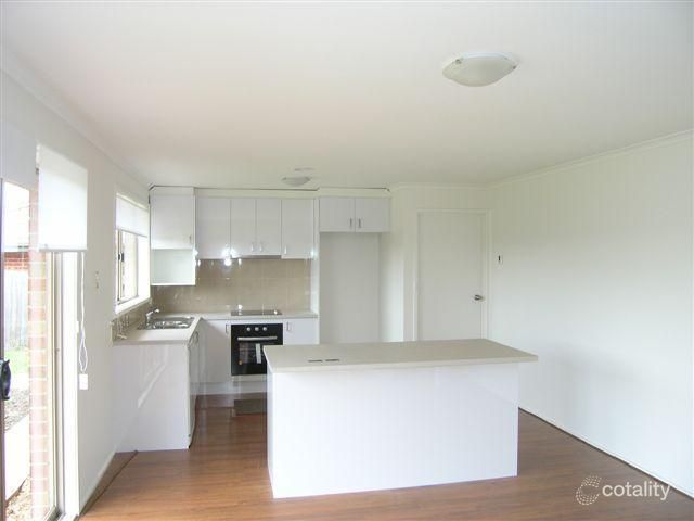 20 Crampton Cres, Mill Park, VIC 3082