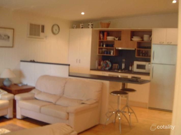 82 Jubilee Tce, Bardon, QLD 4065