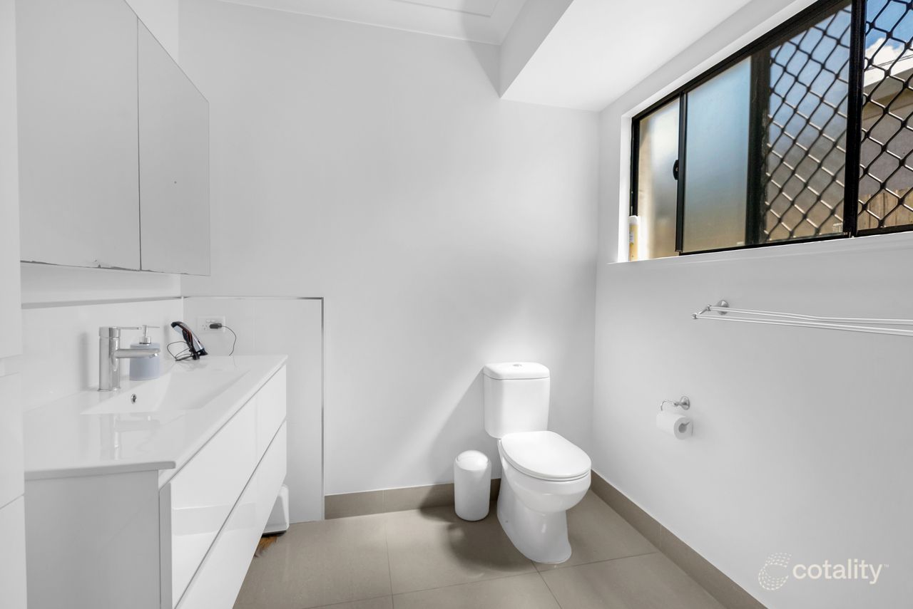 35 Ainslie Pl, Smithfield, QLD 4878