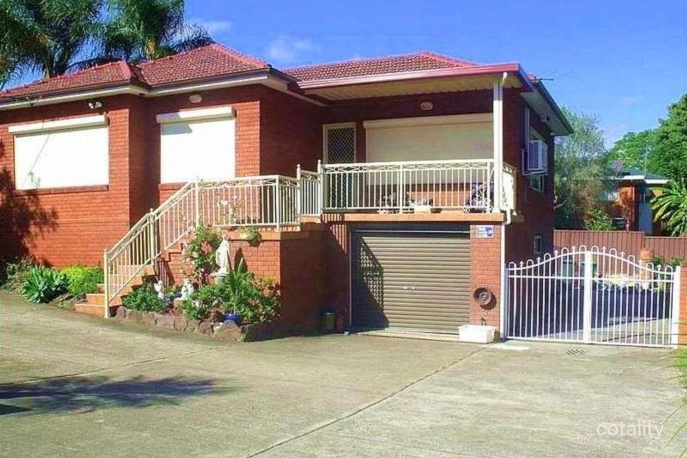 300 Newbridge Rd, Moorebank, NSW 2170