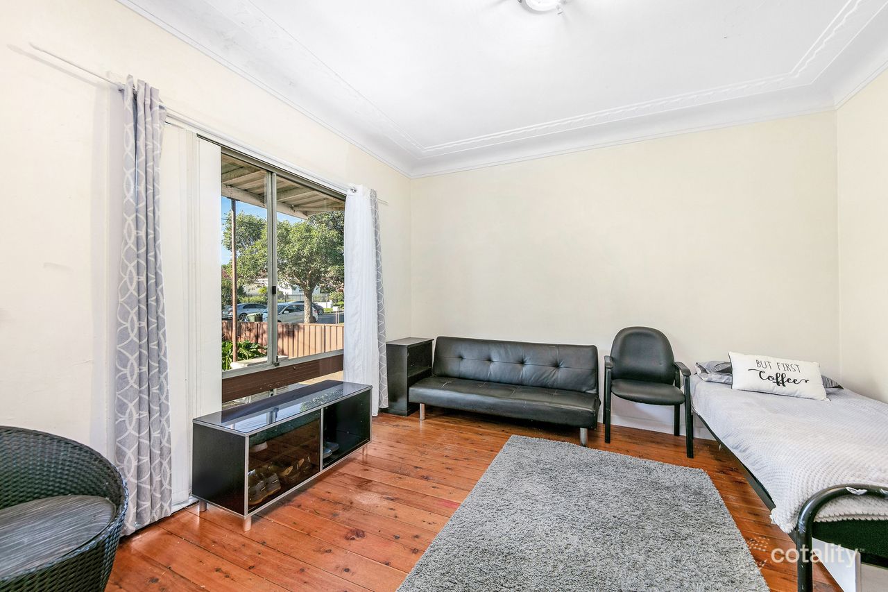 87 Jocelyn St, Chester Hill, NSW 2162