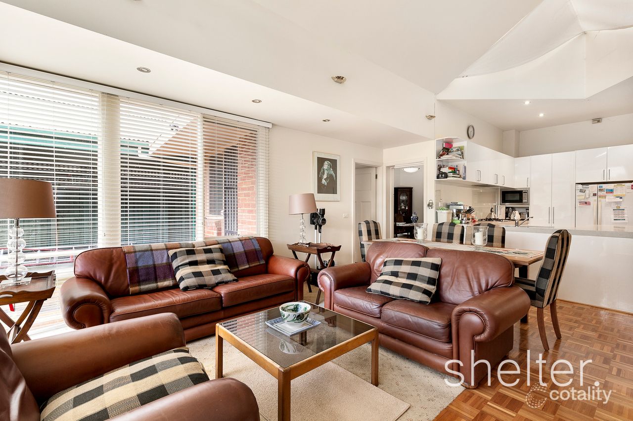 2 Greendale Rd, Glen Iris, VIC 3146