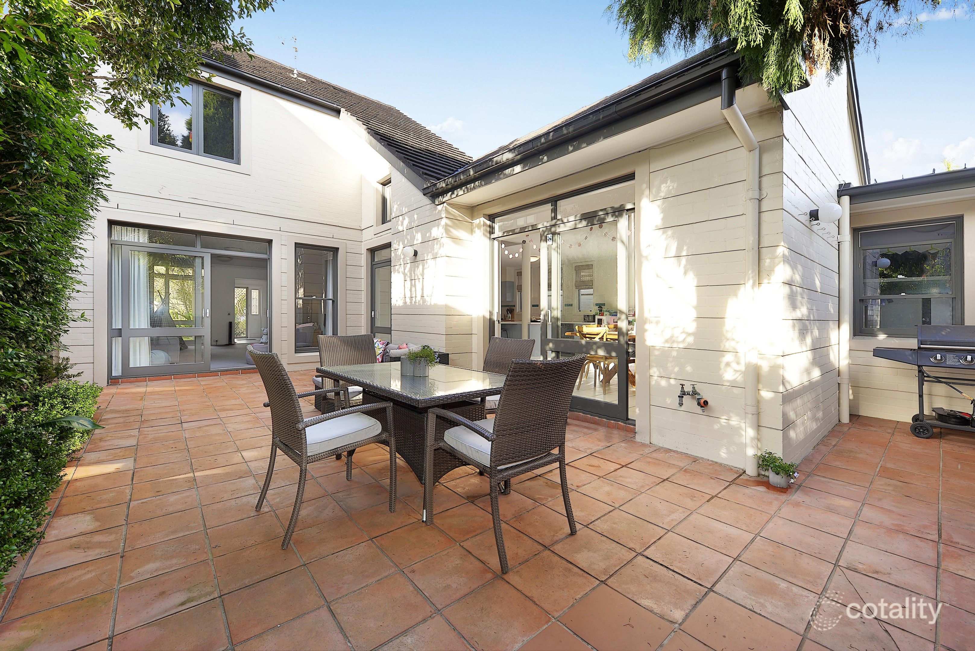 9 Brompton Rd, Kensington, NSW 2033