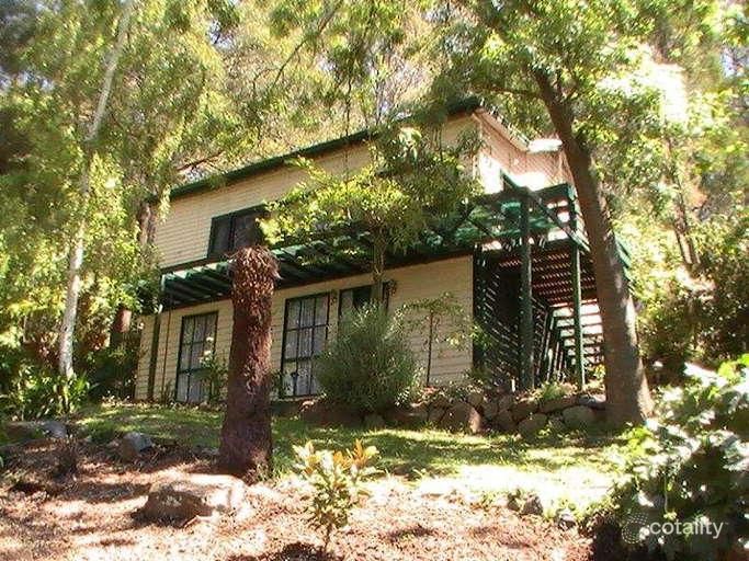 5 Weldon Gr, Upwey, VIC 3158