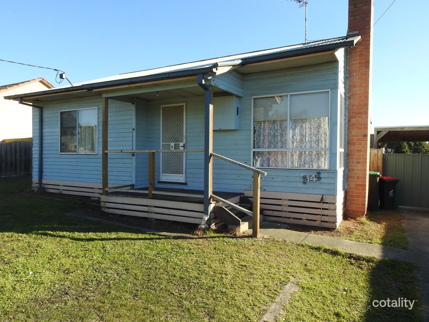 14 Ross Ave, Moe, VIC 3825