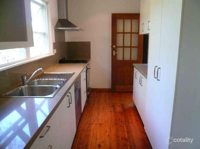 21 Kooloona Cres, West Pymble, NSW 2073