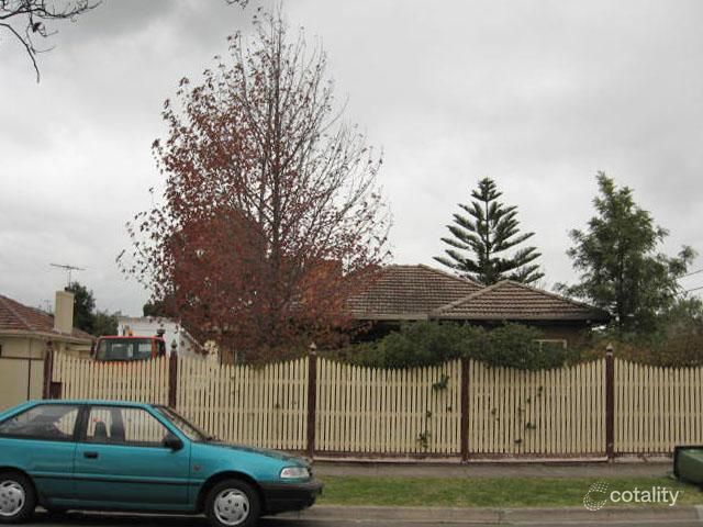 24 Edward Ave, Dandenong, VIC 3175