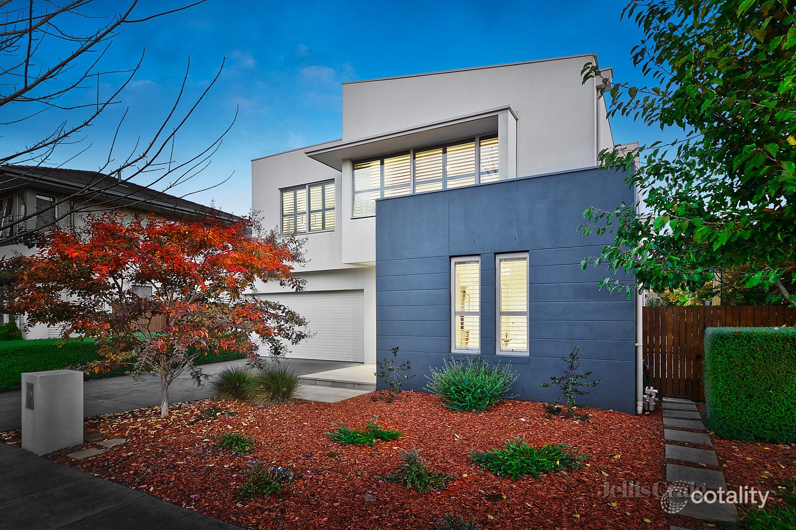 16 Tisane Ave, Forest Hill, VIC 3131