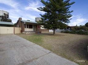 25 Counsel Rd, Coolbellup, WA 6163