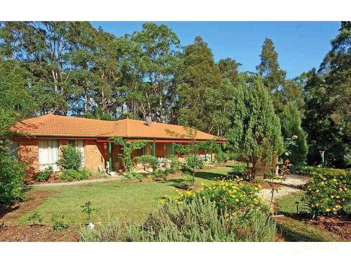 9 Tartarian Cres, Bomaderry, NSW 2541
