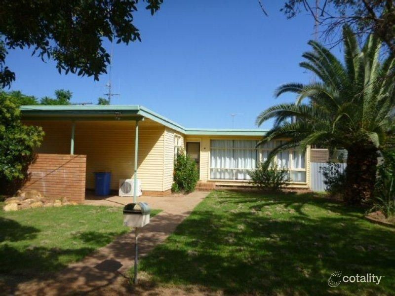 31 Dandaloo St, Nyngan, NSW 2825