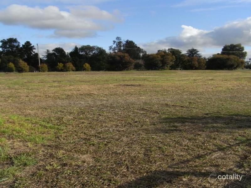 14-15 Fairway Cl, Howlong, NSW 2643