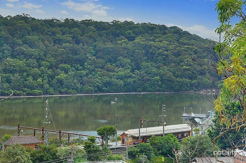 8 Bridge St, Brooklyn, NSW 2083