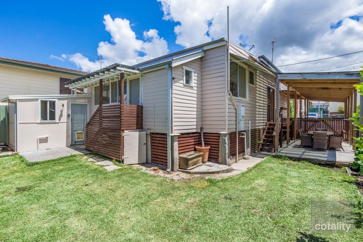 5 Hall St, Adamstown, NSW 2289