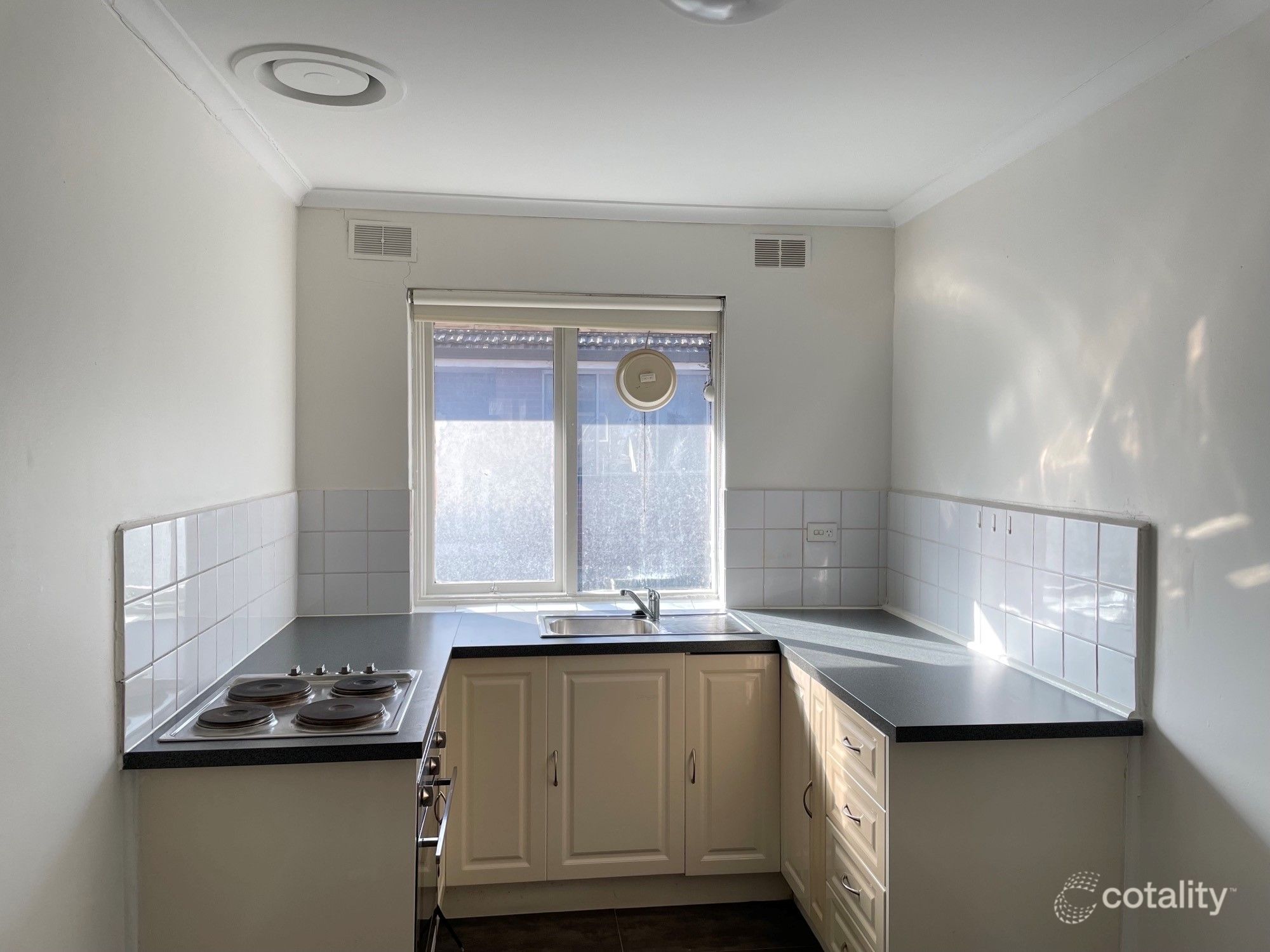 10/28 Eldridge St, Footscray, VIC 3011