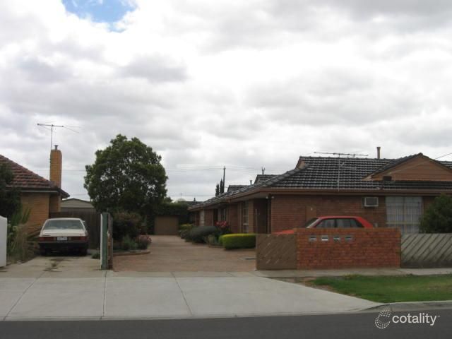 2/208 Biggs St, St Albans, VIC 3021