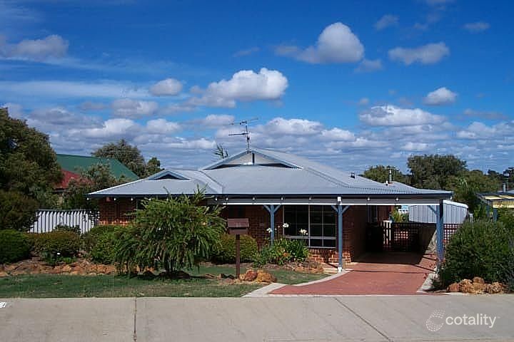 11 Larch Loop, Margaret River, WA 6285