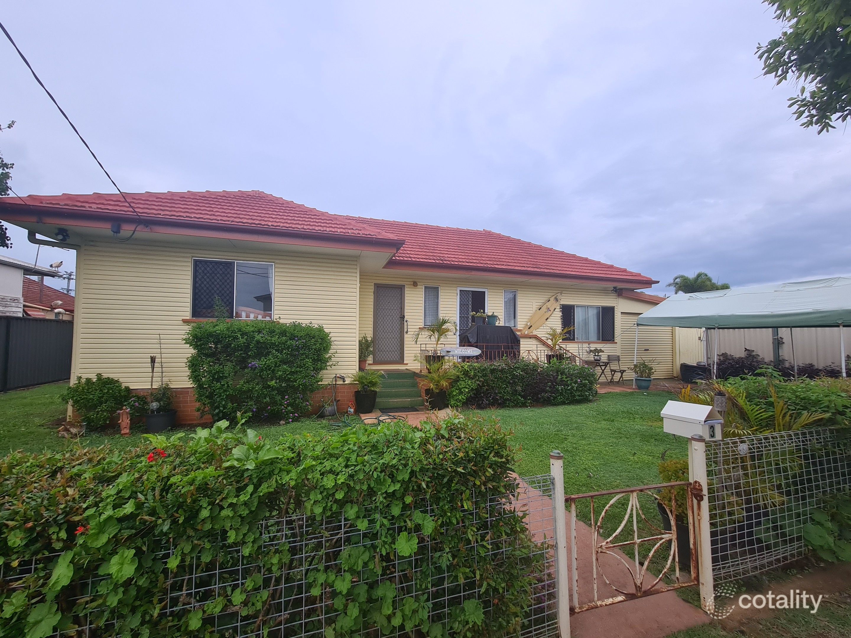 3 Dunns Tce, Scarborough, QLD 4020