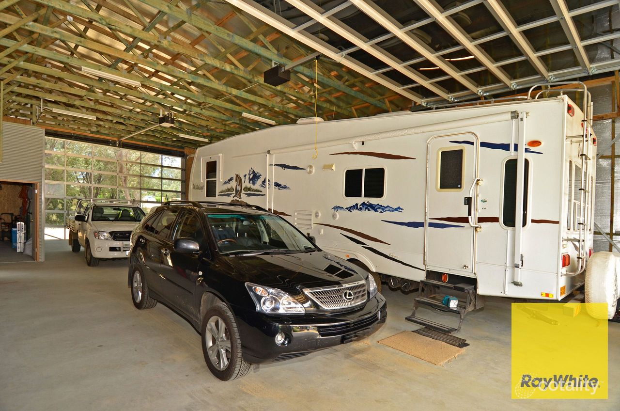 94 Wilson St, Little Grove, WA 6330