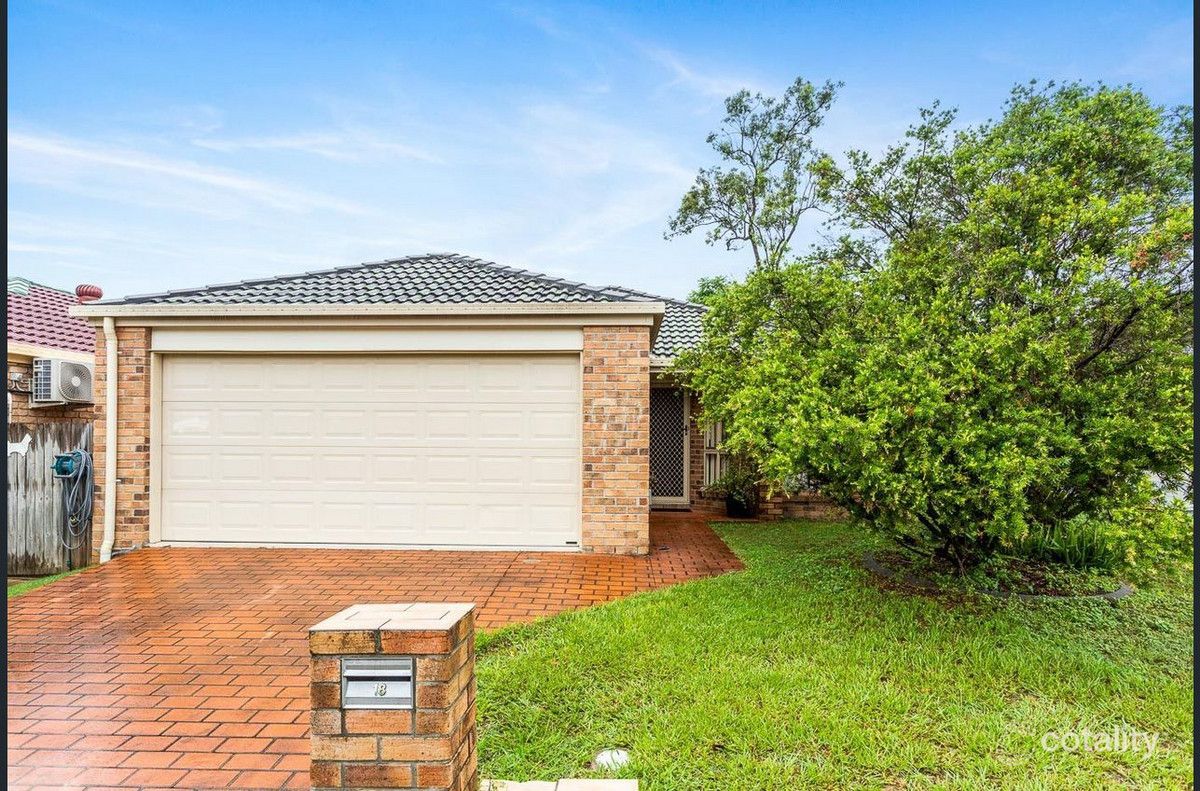 18 Hyde Pl, Forest Lake, QLD 4078