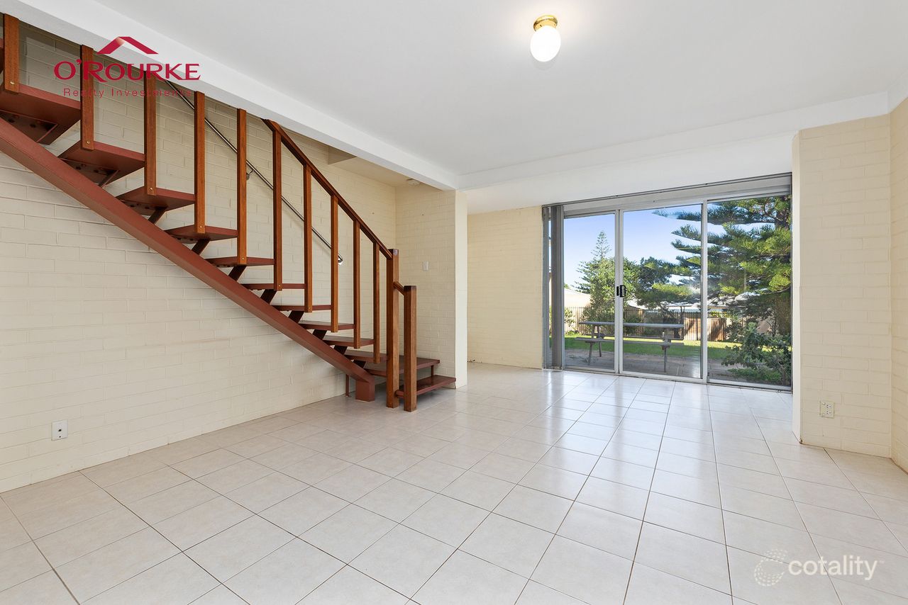 4/287 West Coast Hwy, Scarborough, WA 6019