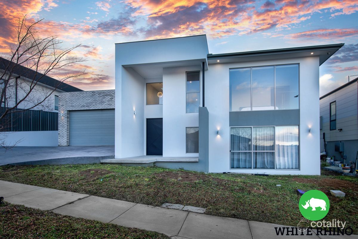 8 Bobby St, Googong, NSW 2620