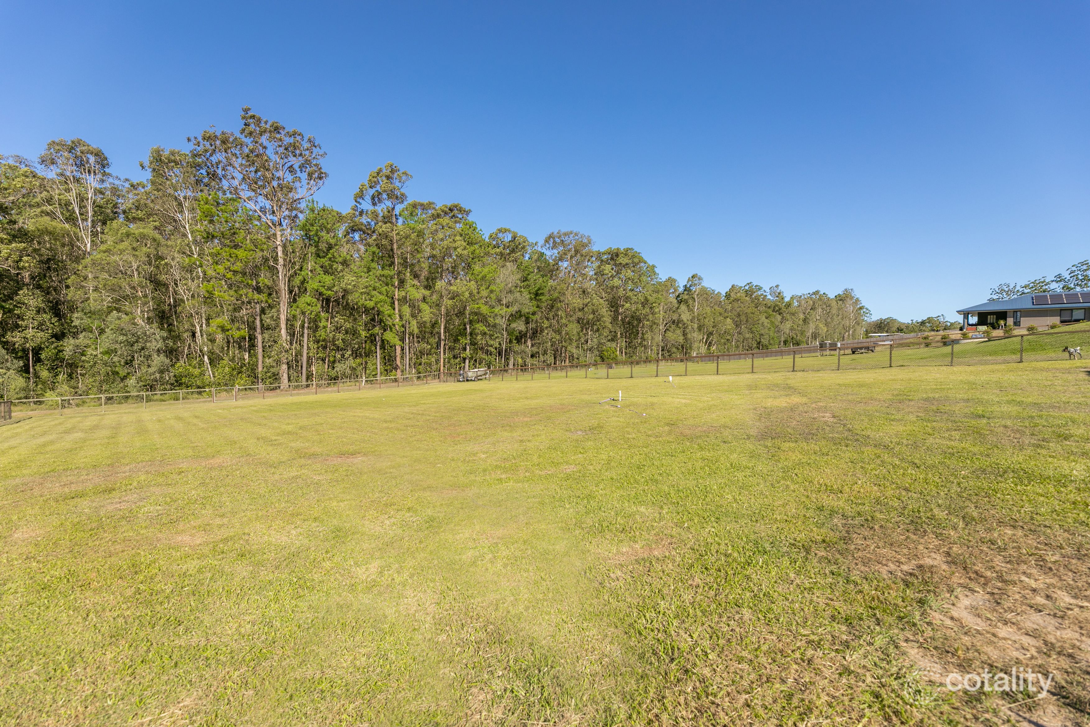 9 Twin Oaks Ct, Woodford, QLD 4514