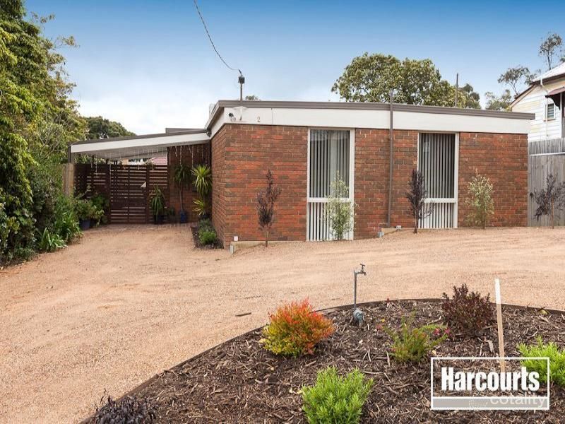 2 Salisbury Rd, Beaconsfield Upper, VIC 3808