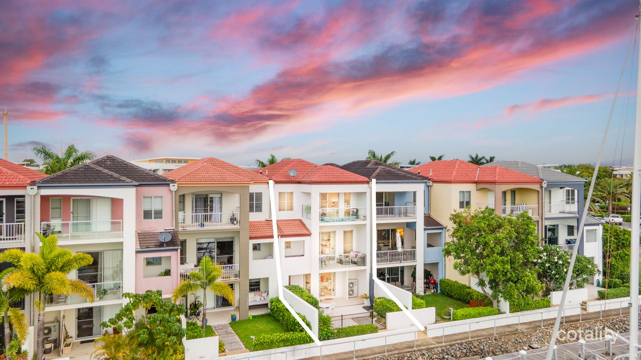 102 John Lund Dr, Hope Island, QLD 4212