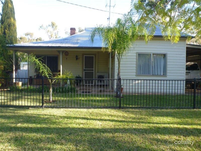 47 Cathundril St, Nyngan, NSW 2825