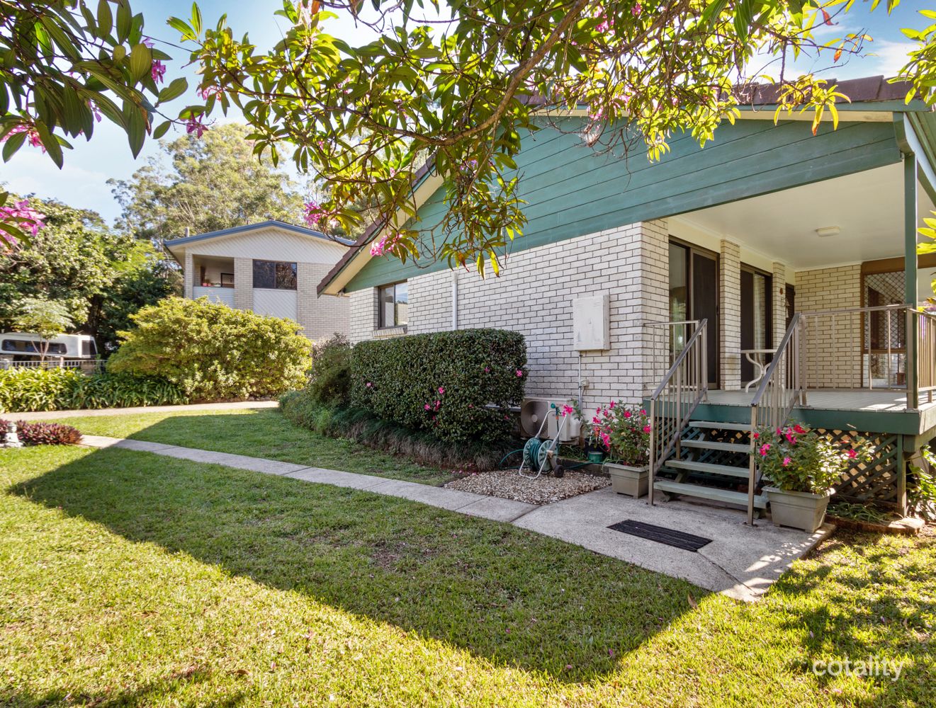 3 Falcon Ct, Mapleton, QLD 4560