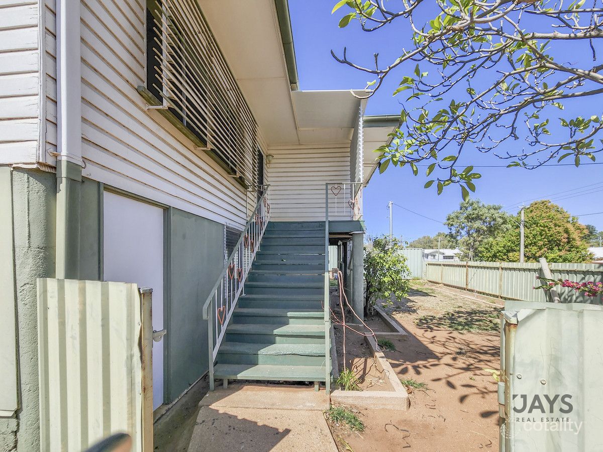 52 Fourth Ave, Parkside, QLD 4825