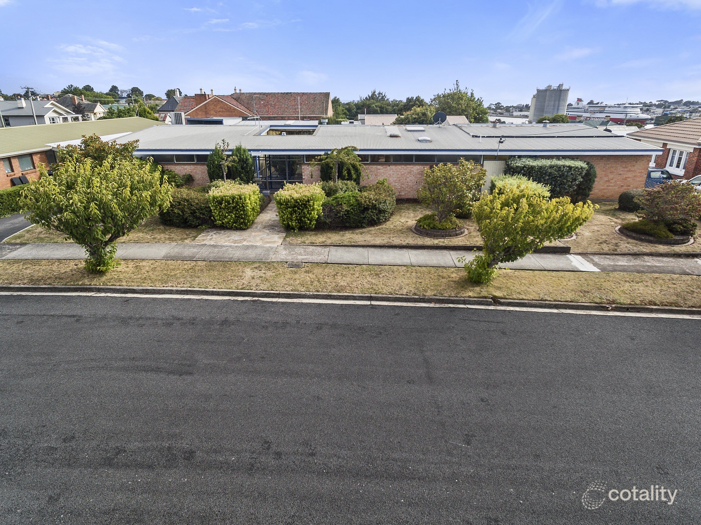 4-6 Hilltop Ave, Devonport, TAS 7310