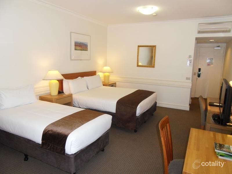 215/5-9 Studley Park Rd, Kew, VIC 3101