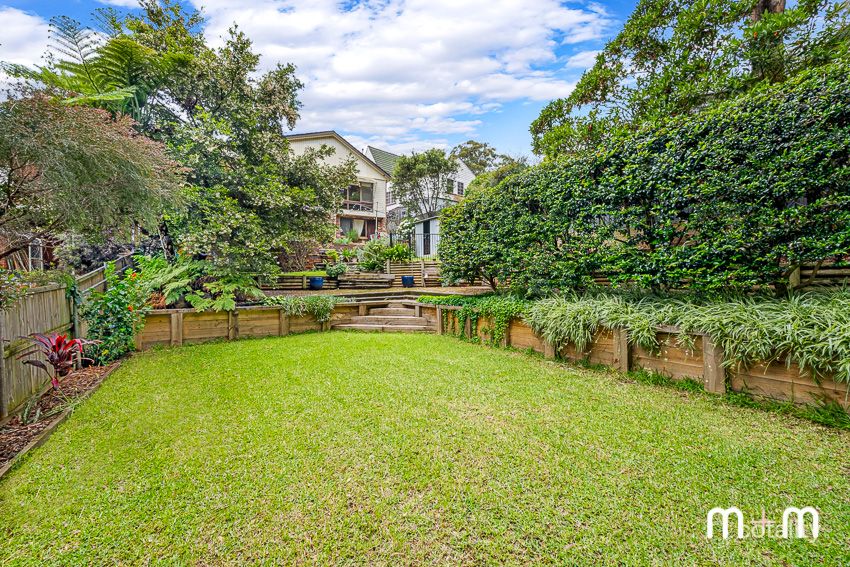 24 Balmer Cres, Woonona, NSW 2517