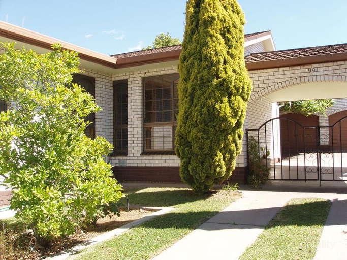 99 Godfrey St, Boort, VIC 3537