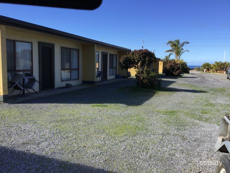 12 Esplanade, Wool Bay, SA 5575