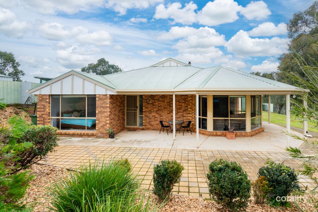 157 Walla Cemetery Rd, Walla Walla, NSW 2659