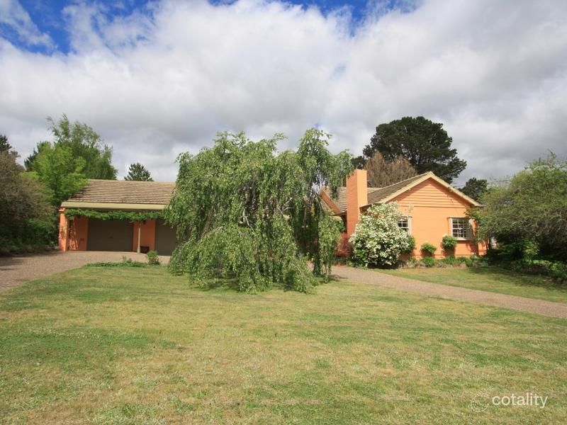 4 Cromwell St, Cooma, NSW 2630