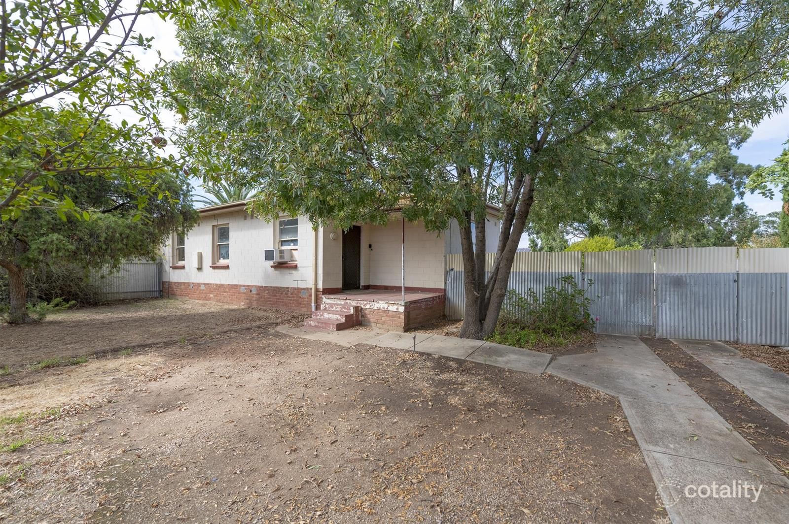 10 Albion Tce, Campbelltown, SA 5074