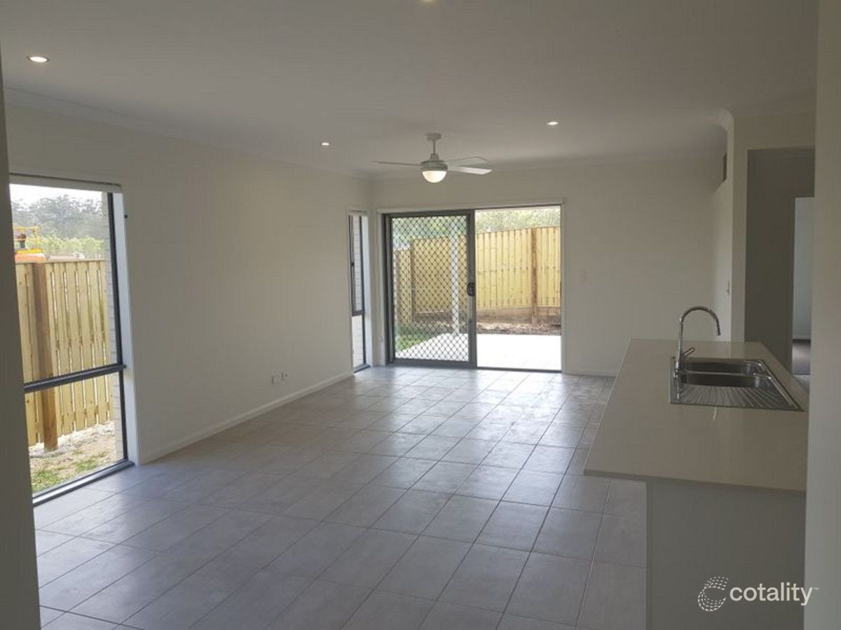 11 Pallara Ave, Pallara, QLD 4110