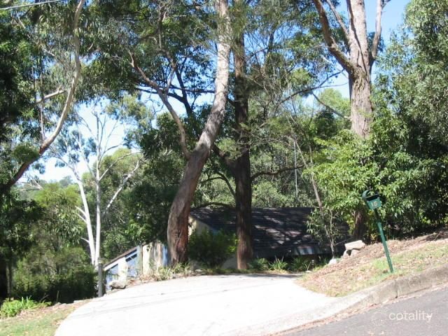 15 Hillside Ave, St Ives Chase, NSW 2075