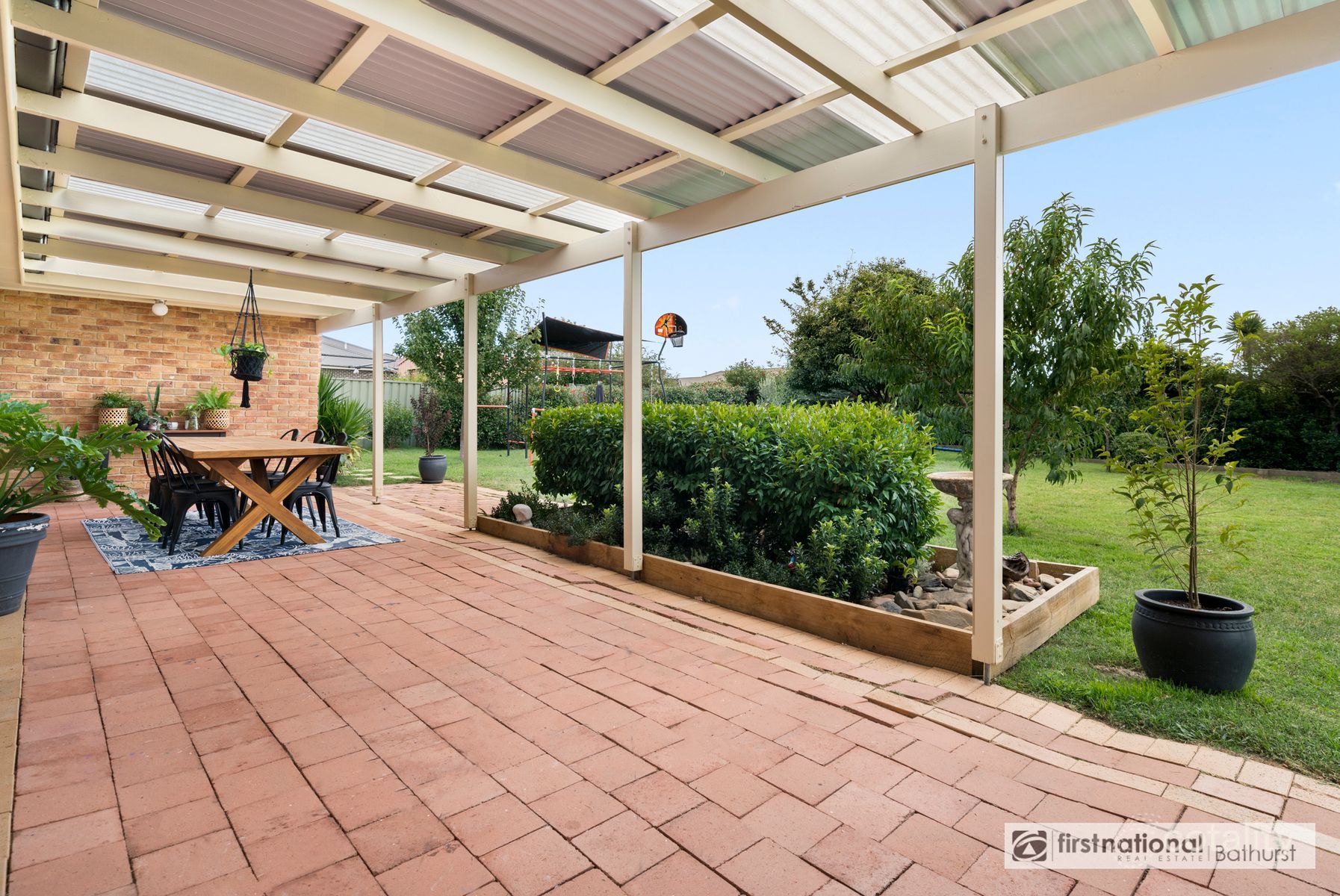 11 Loren St, Eglinton, NSW 2795