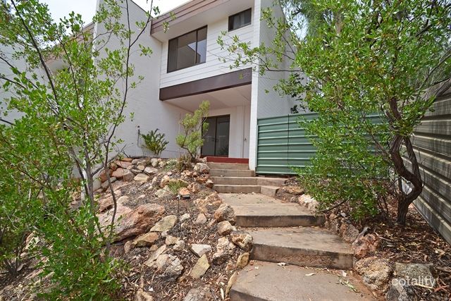 9/4 Aneura Pl, Sadadeen, NT 0870