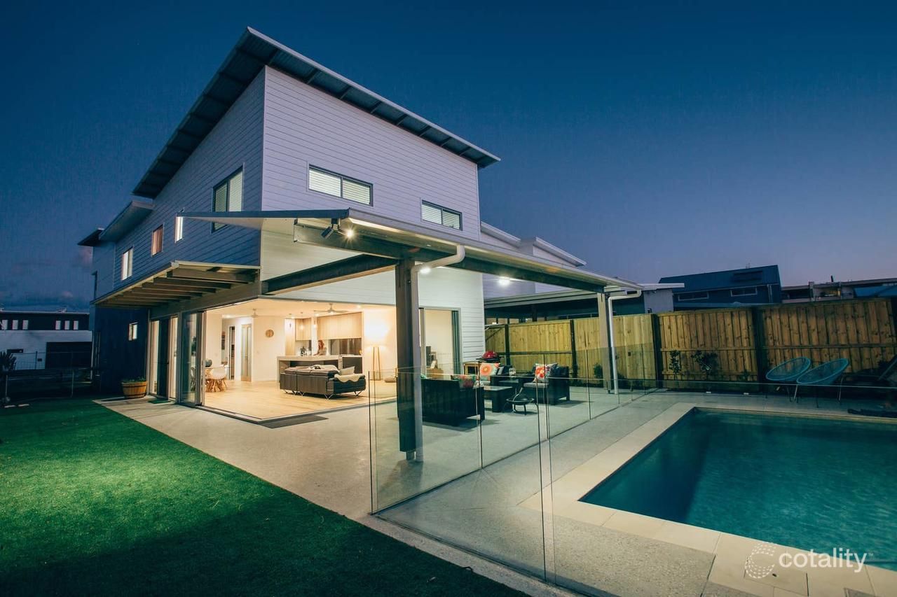 24 Daybreak Bvd, Casuarina, NSW 2487