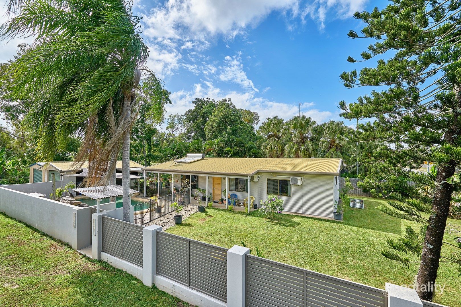 18 Riverside Pde, Trinity Park, QLD 4879