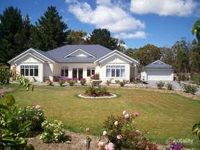 14 Carl Ct, Swan Point, TAS 7275